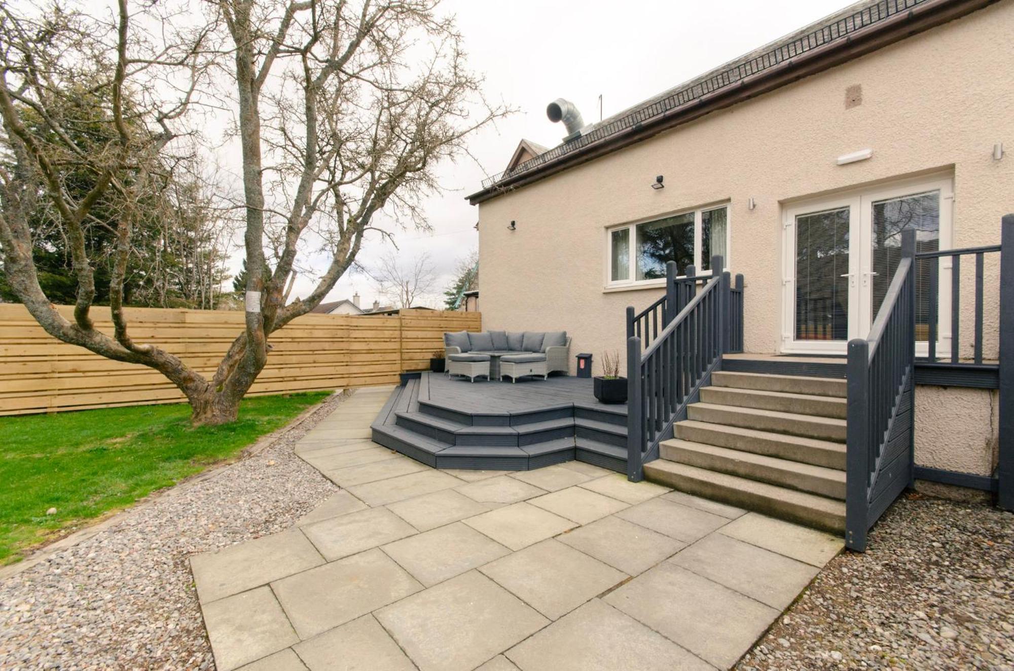 Sweeney Aviemore Two Luaran gambar